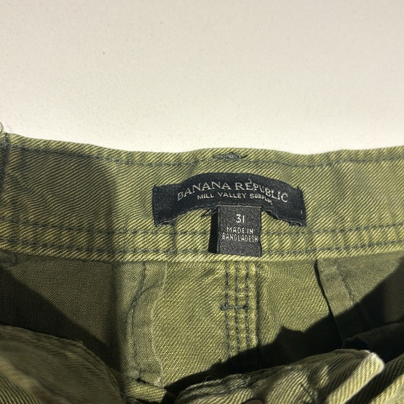 Men’s Banana Republic 8” shorts (size 31) - Picture 2 of 2